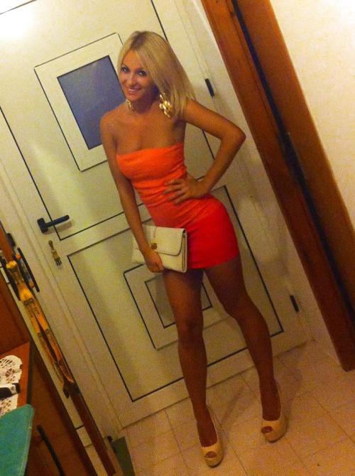 Slutty Bimbo Girl