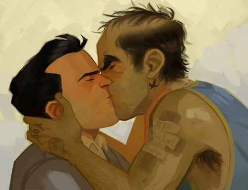 good evening gaymers, have this trikey kiss :) 