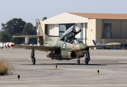 rocketumbl:  T-2E Buckeye