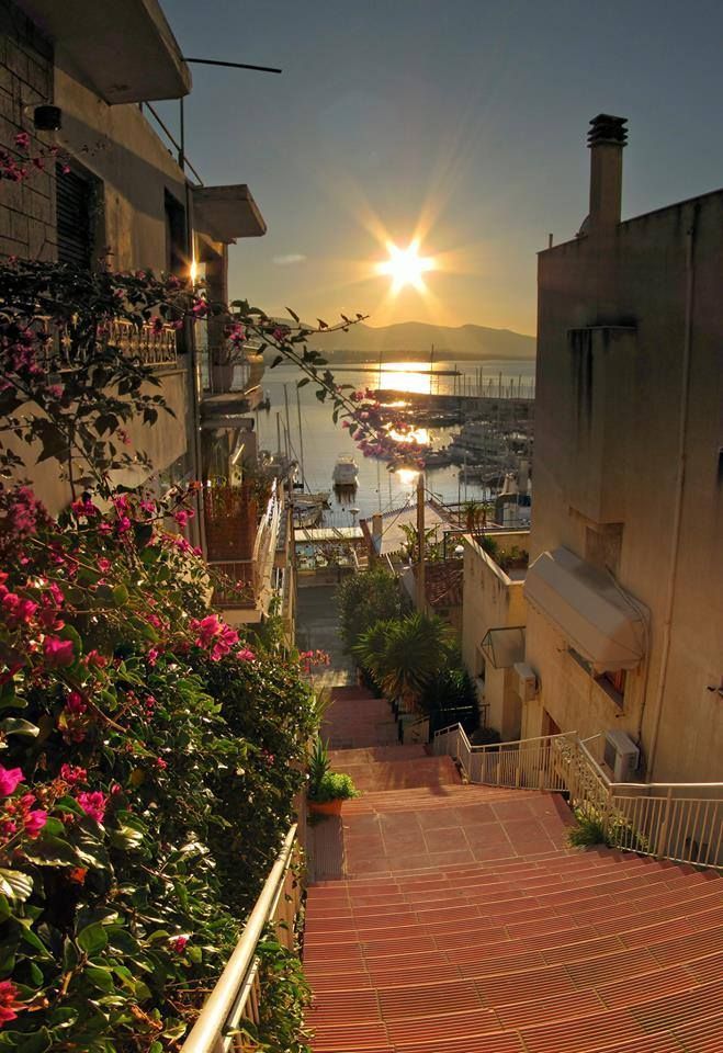 bluepueblo:  Sunset Stairs, Kastella, Piraeus, Greece photo via carol  Oh Greece!