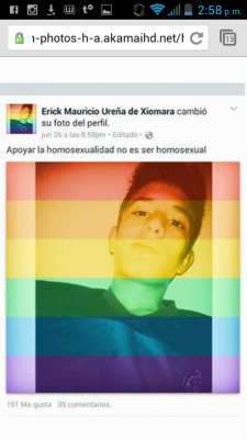 andrea191999:  quizasnuncafuisteparami:  little-box-to-feelings:  karynaanguiano:  El mejor post que he visto.   A pesar de que sea muy gracioso, y de que el chico no sea gay, si nos ponemos a pensar, es muy lindo el hecho de que ese hombre haya puesto