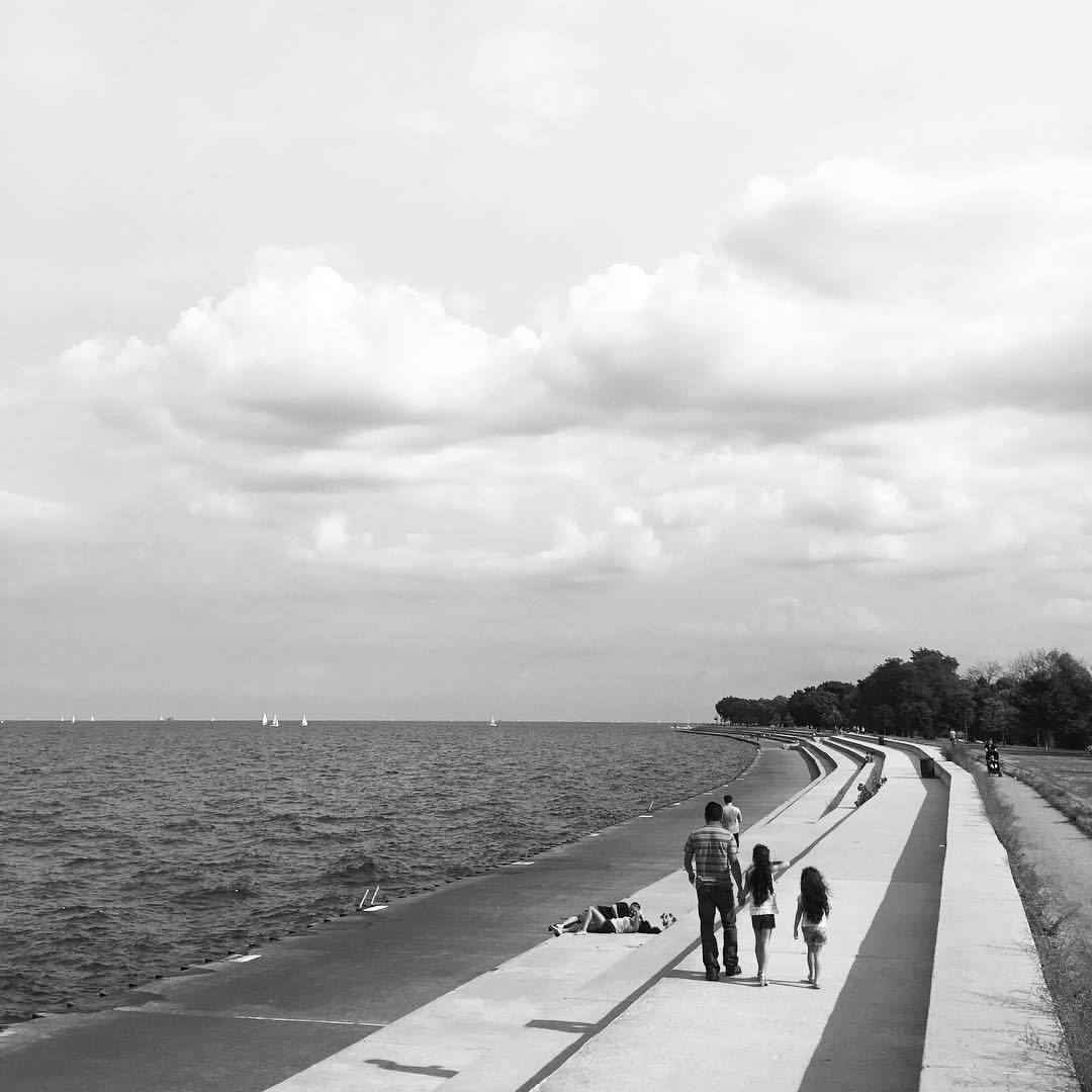 #chicago #lakemichigan #blackandwhite