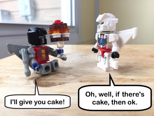 Kreon Skyfire came home today. Starscream is thrilled.