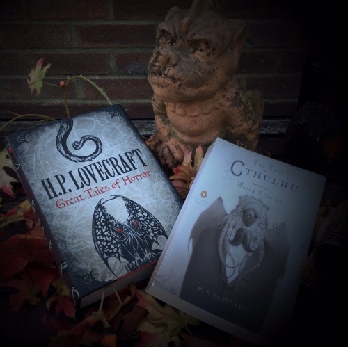 realitys-abore: Halloween Reads  ALL the Lovecraft 