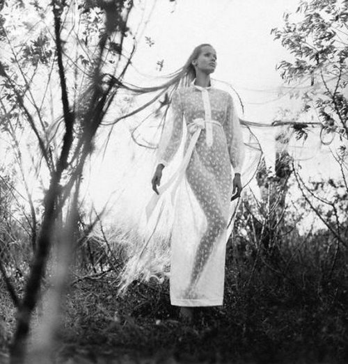 mepenelope:  Veruschka in Christian Dior by Marc Bohan _ Photo by Franco Rubartelli, Santo Domingo, 