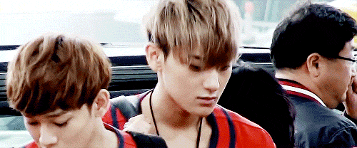 taozia:if looks could kill...