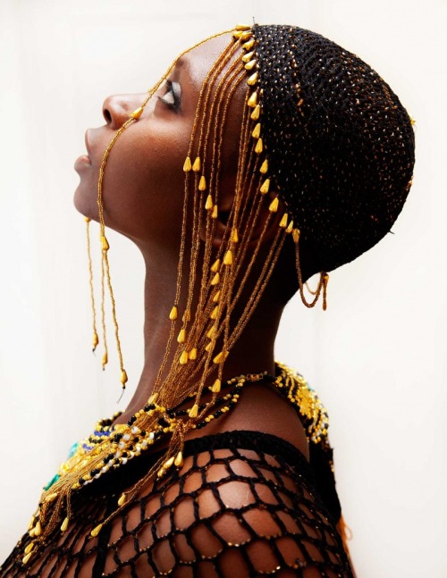 Isis Noir Beautiful African woman