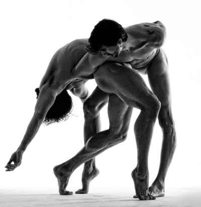 pas-de-duhhh:Josué Ullate &amp; Dorian Acosta dancers with Victor Ullate Ballet