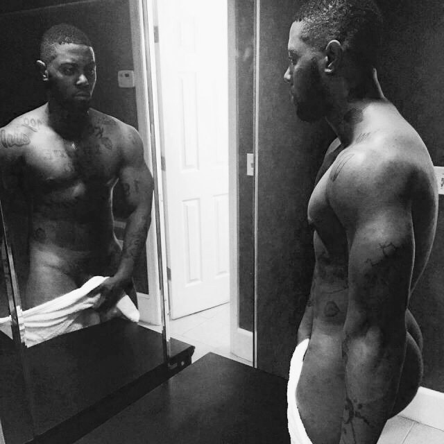 gorgeousblackmen:  seeker310:  princesofebony:  March 2, 2016   Royal Buttocks Noble