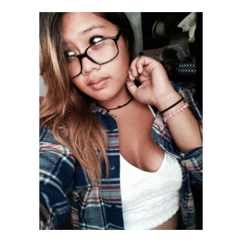 infini-titty:  Filipina girls in flannels are winning.