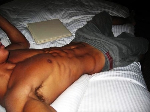 cockdays:  Beautiful cocks and hot studs http://cockdays.tumblr.com/ 