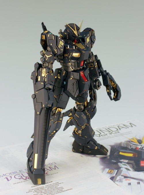 gunota: MG 1/100 RX-93 vGUNDAM (Banshee Version)