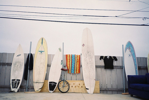 spacew0lf:Surfboards by nevinspontious on Flickr.