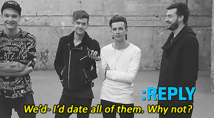 getaproperjobyoudicks:   // THE 1975 ASK:VEVO {X} //  