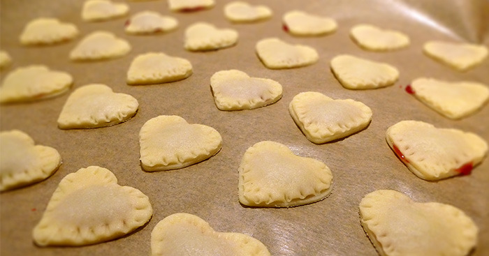 Süße Herz-Plätzchen zum Valentinstag Manchmal mag... - M.MITSCH