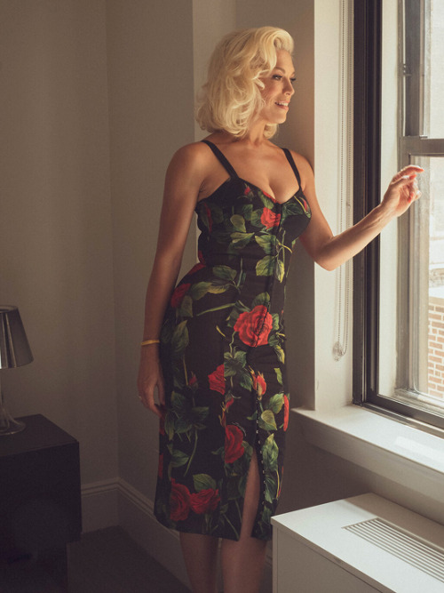 flawlessbeautyqueens: Hannah Waddingham photographed by Alison Engstrom for Rose & Ivy (2021)