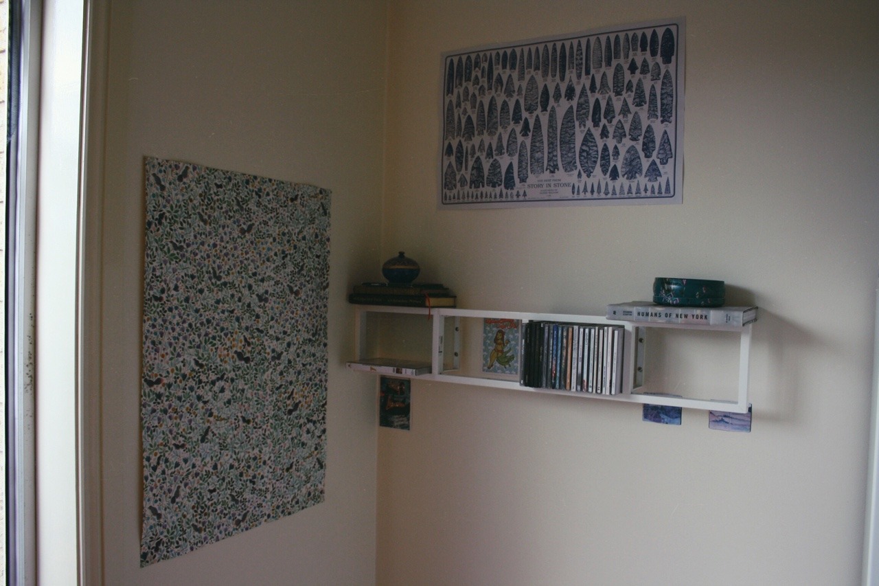 baonza:My room is looking cuter and cuter.