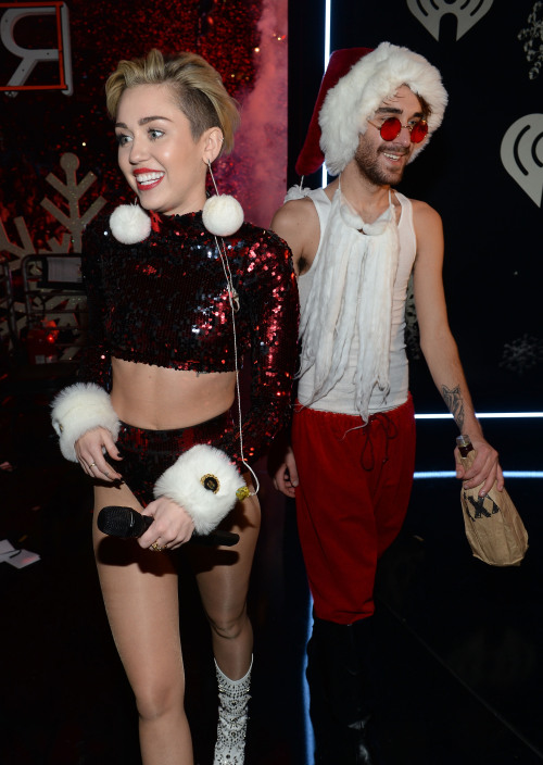 mileynation:  More photos of Miley backstage at Z100’s Jingle Ball 2013Z100’s Jingle Ball 2013