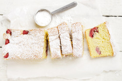 fullcravings:  Strawberry Shortcake Loaf 