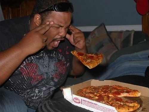 puertohurraco:  golfgalaxy:  cum:   golfgalaxy:  people who eat pizza with your hands