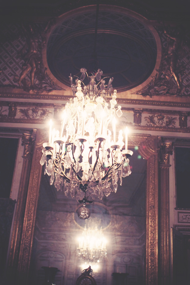 Versailles by night (photos credits :Â the cherry blossom girlÂ - my edits)