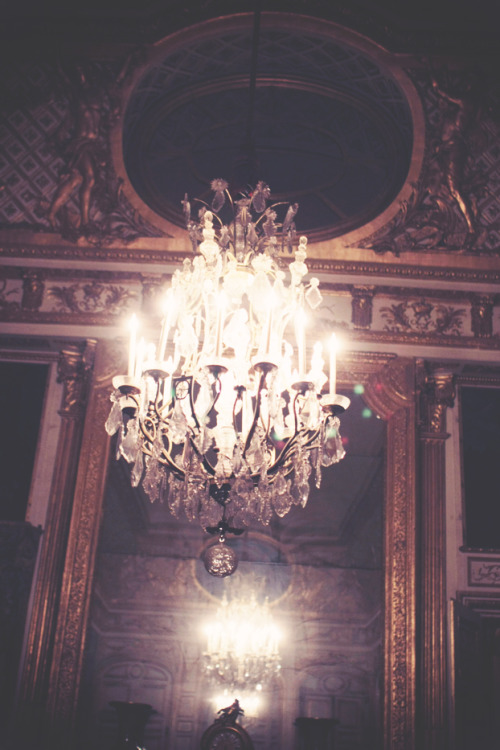 joli-boudoir:Versailles by night (photos credits : the cherry blossom girl - my edits) 