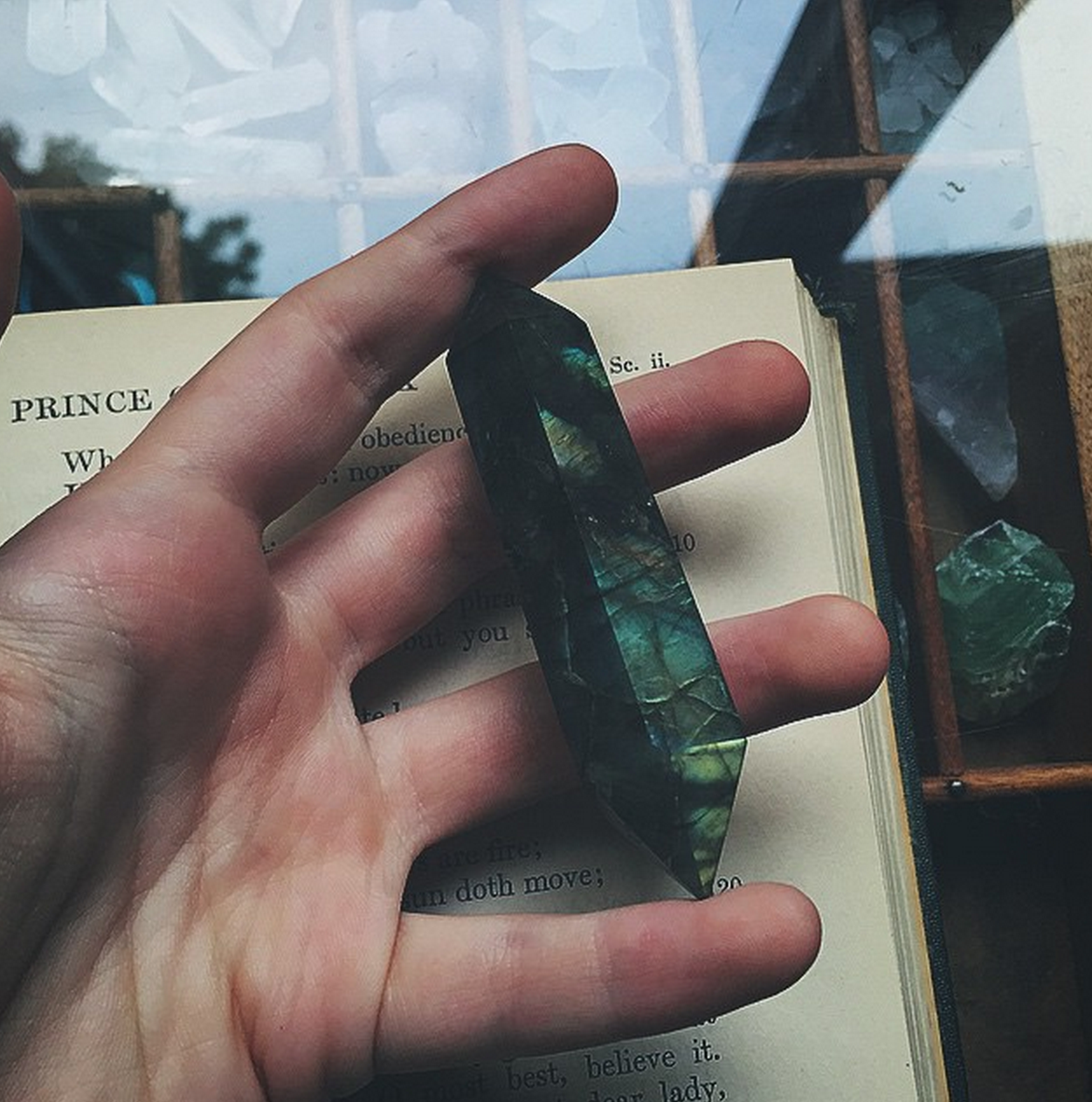 spiritualxself:  shopterrastra:  the Inuit people said that labradorite was a trapping