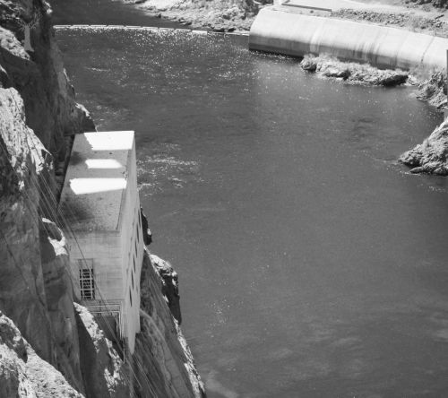 Within nature II #photography #black and white  #black andwhite photography #monochrome#gray#grey#hoover dam#nature#empty#river#colorado river#mountains#canon #canon rebel t7 #canon t7#canon photography#canon eos#rebel t7 #photography on tumblr