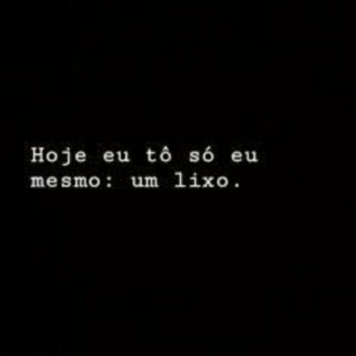 a-l-c-o-o-l-i-s-m-o:  “Sabe quando você quer chorar? Quer gritar, berrar, deitar na cama, ouvir músicas tristes e não sair de lá… Mas continua parado no mesmo lugar fingindo que tudo está bem?” — (via a-m-a-r-g-a-s-m-e-m-o-r-i-a-s)