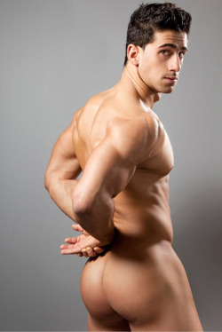 manly-muscular-machos:  BEAUTIFUL BUTTS and