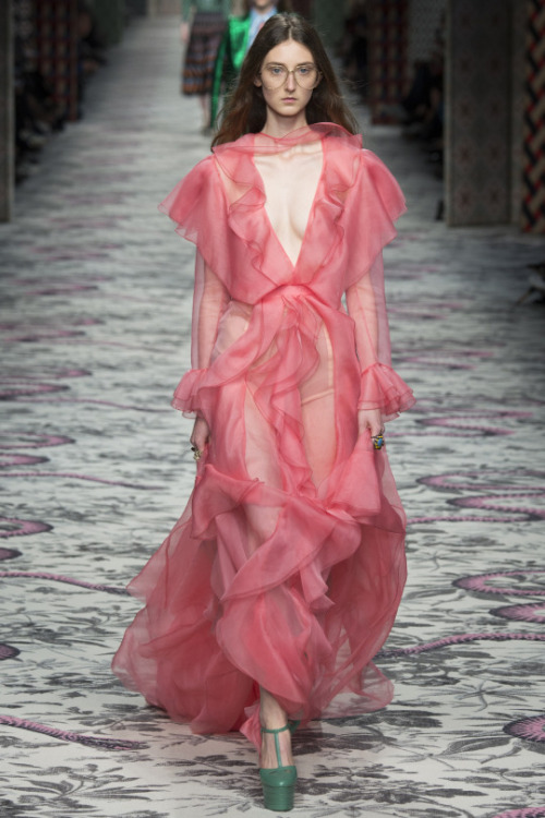 Klementyna Dmowska @ Gucci, SS 2016