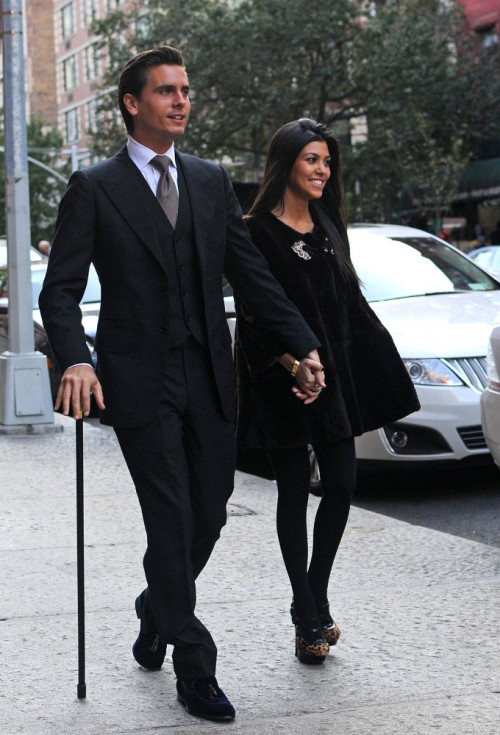 incubic: silver-couture: lord disick and kourt kardashian following back, no need to ask