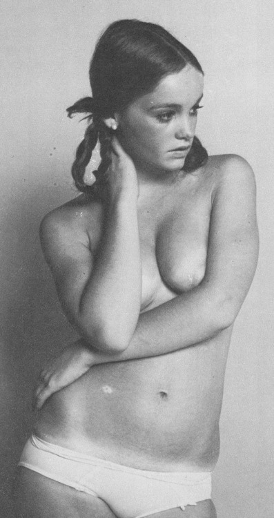eroticaretro:  The Hardy Boys/Nancy Drew Mysteries (and later Dynasty) star Pamela Sue Martin, in a series of nude shots captured on the advent of her acting career; published in Cheri Magazine, March 1978. 