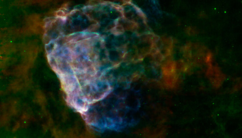 Supernova Seen In Two Lights (desktop/laptop)Click the image to download the correct size for your d