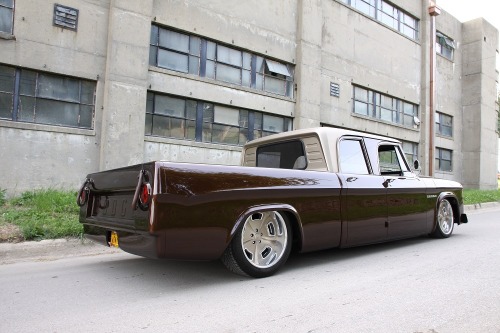 rodandcustomshow:  Tim Molzen’s 1962 Dodge ¾ ton crew cab pickup truckUnique doesn’t even begin to describe Molzen’s crew cab! After being retired as an Air Force truck in Texas, Molzen acquired it then sent it to Iowa’s hot rod kingpin Roger