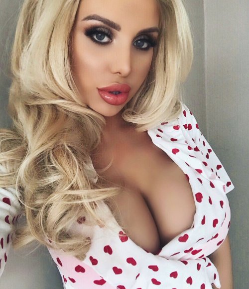 Sexy PolkaDots