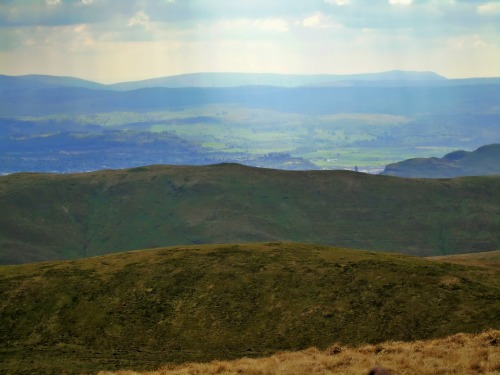 Hill walk in the Ochils from Tillicoultry. The last of my pics from Sinday, and after a steep walk w