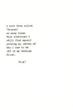 2wentysixletters:  Typewriter Series #90