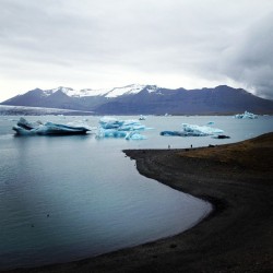 This Place Though. Insanely Gorgeous. #Iceland (At Jokulsarlon Glacier Lagoon)