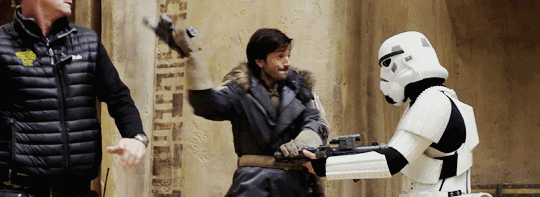 letdiegolunatouchjabbathehutt:New behind the scenes of Diego Luna and Felicity Jones