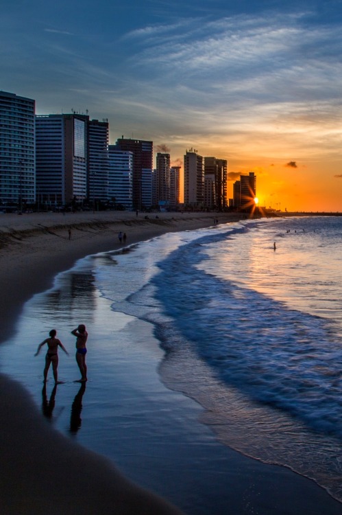 Porn makxveli:  End of the Day by: [ Maikel Ramthun photos