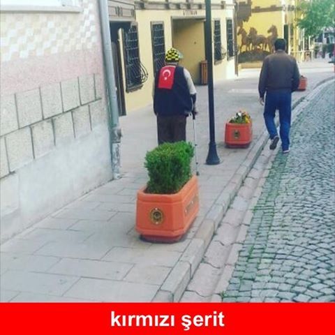 kırmızı şerit