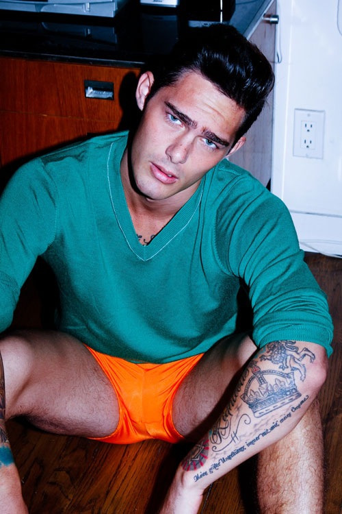 273. jocknotized:  my words making you feel kinda confused sexy boy? well then just