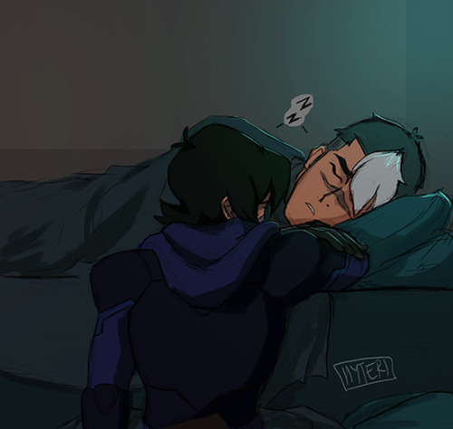 hyteriart: Doodle a little Post season 5/season 6 doodle because of Feelings. Keith bringing the bla