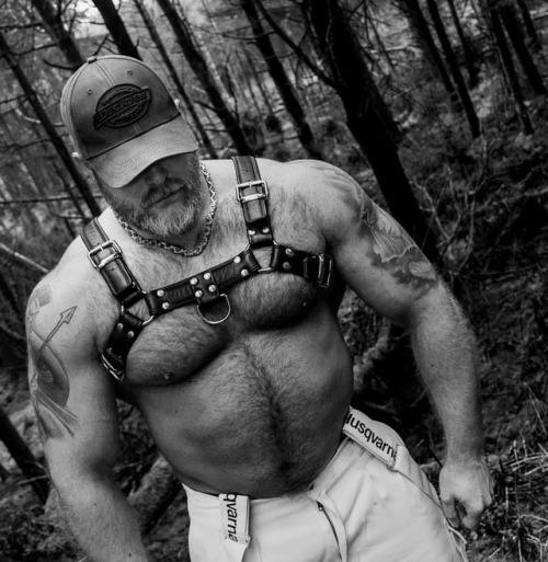 bigsexymenjp86:  IG:vikingmuscle adult photos