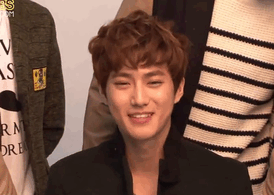 jonginization:Kim Jongin, forever Suho’s embarrassed son.