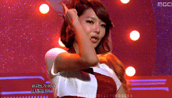 justmyperfectgoddess:  Sooyoung + Hoot gifset || seulglorious 