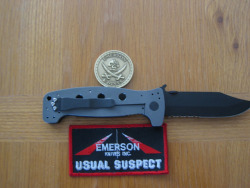 knifepics:  by Emerson