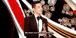 malekedd:Rami thanks his family after winning the Oscar for Best Actor in a Leading Role…