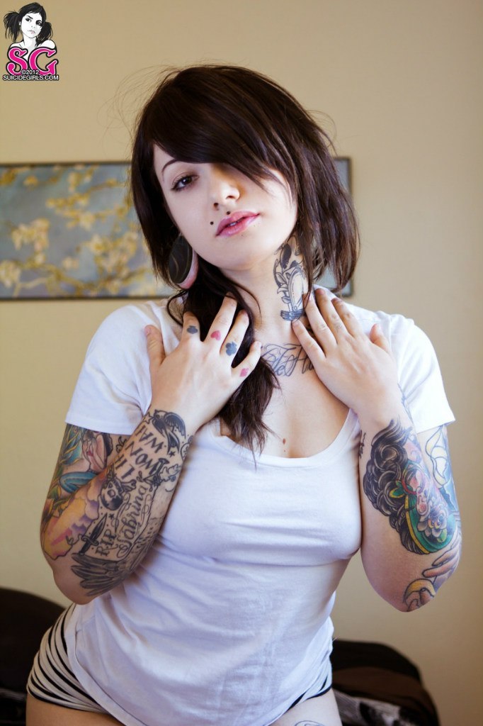 sglovexxx:  Exning Suicide